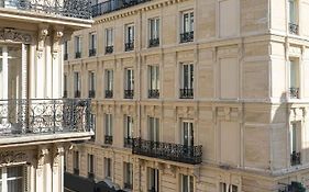 Hotel Petit Lafayette